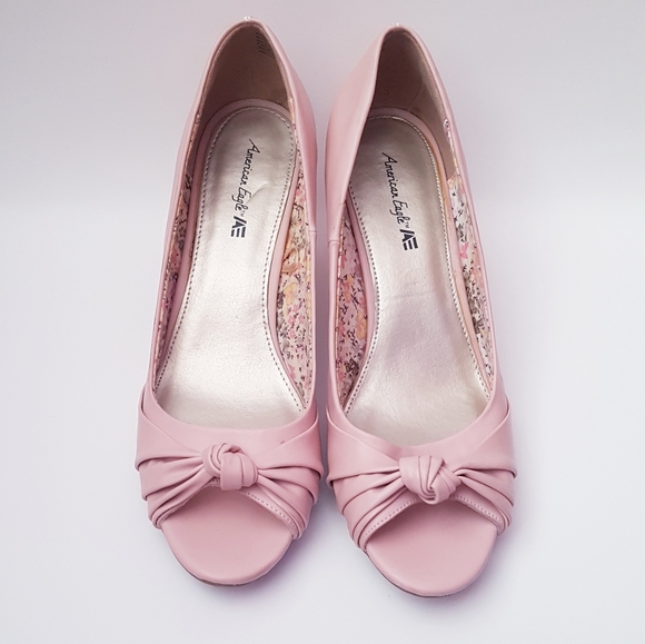 AMERICAN EAGLE Pink Front Knot Peep-Toe Kitty Heels - Picture 3 of 12